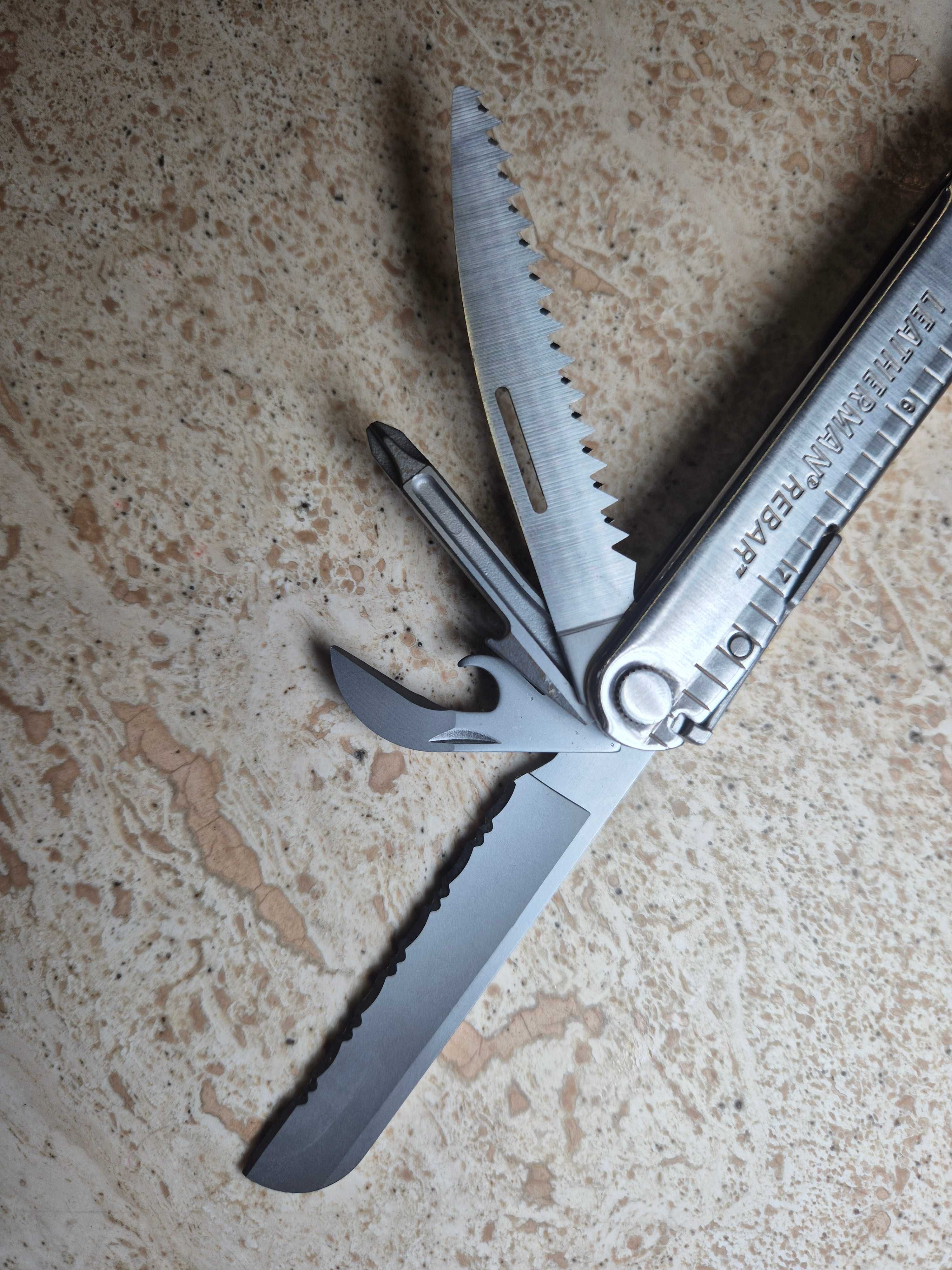 Multitool Leatherman Rebar