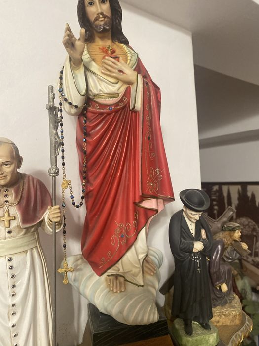Estatuas religiosas