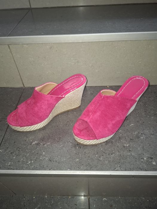 Buty sandały laczki koturna 38 fuksja
