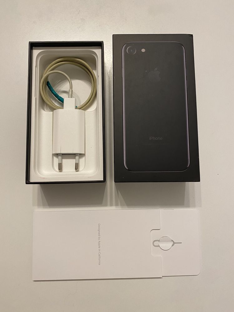 iPhone 7 256GB Jet Black iOS 13.7