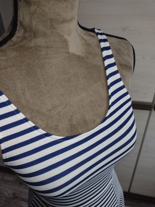 Piękna letnia sukienka w paski,marynarski styl h&m, elastyczna rozm.XS