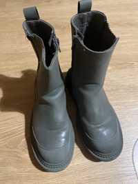 Bota menina 35 zara