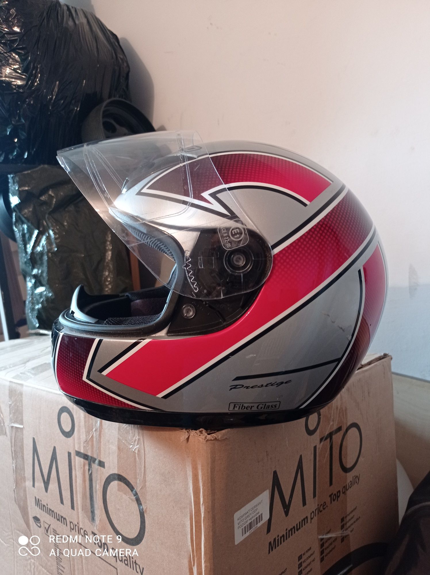 Kask motocyklowy .