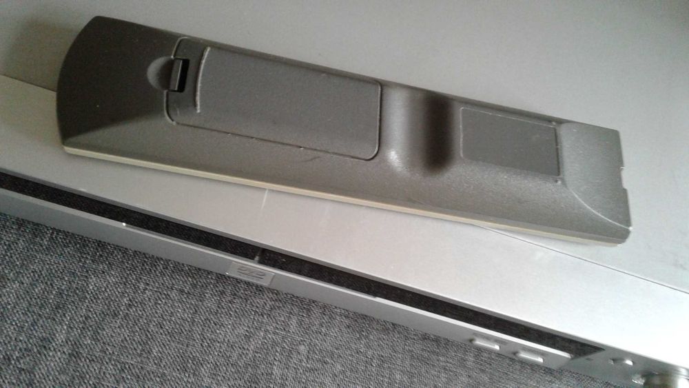 Sony CD -DVD Player DVP-NS330