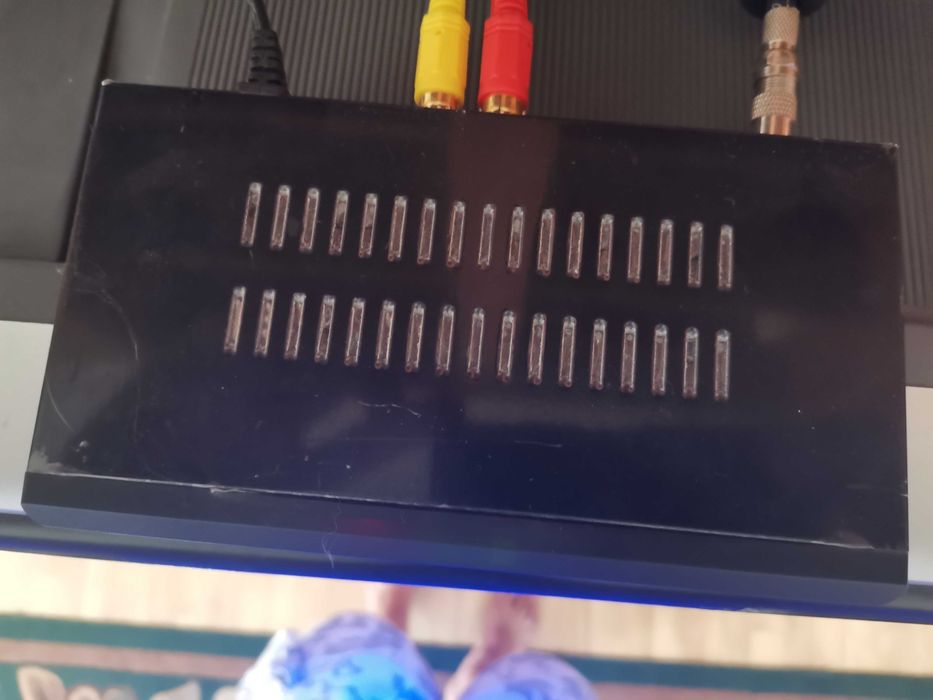 Цифровий ТВ тюнер T2BOX 334iD — Т2 Тюнер DVB-T2 IPTV