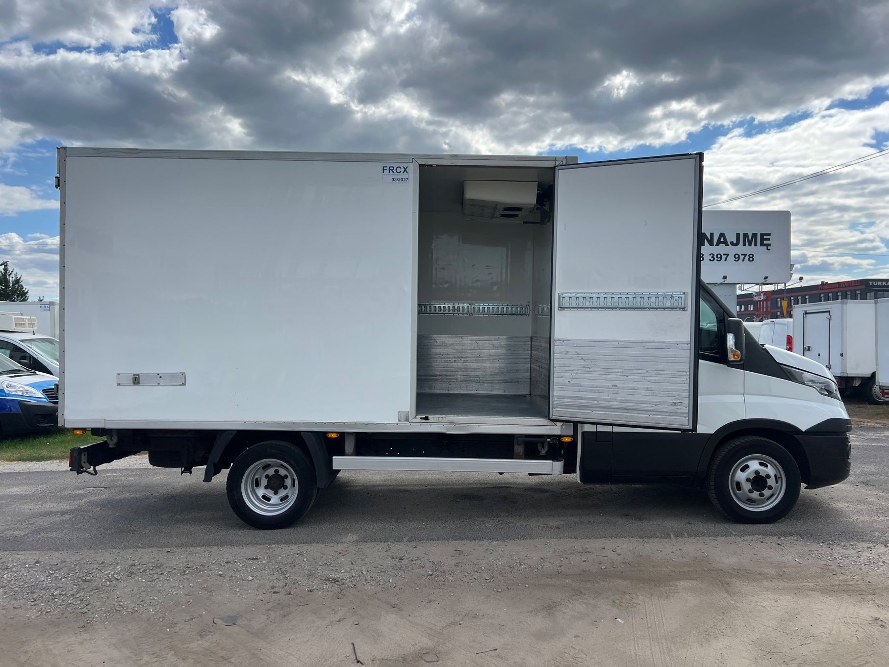 Iveco Daily Carrier Xarios 350 (331)