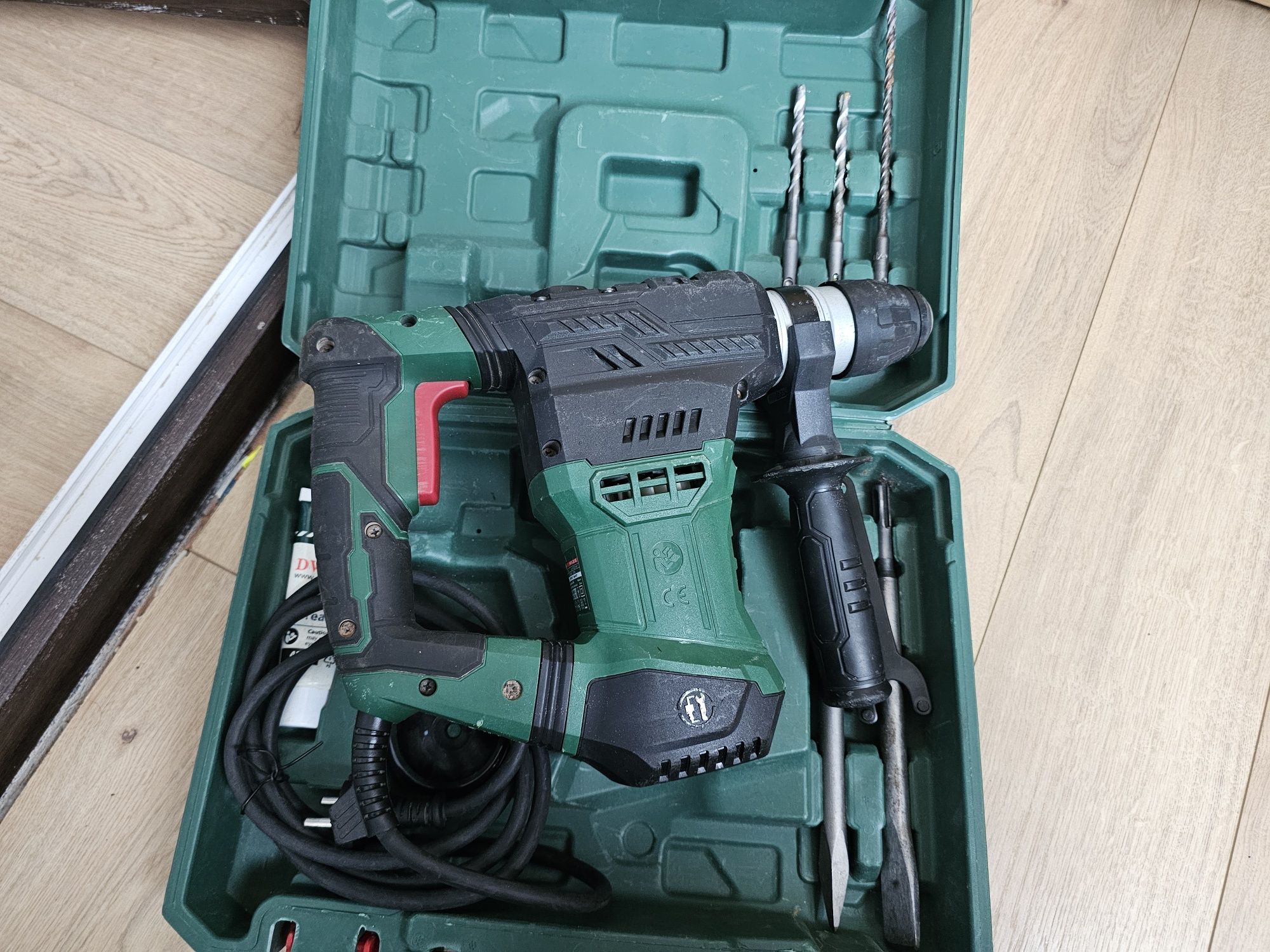 перфоратор DWT BH10-28 VB