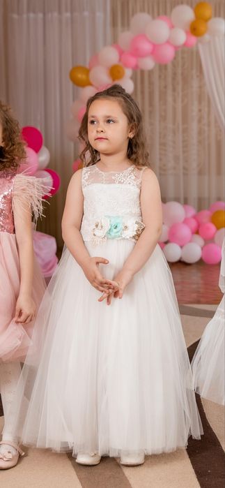 Плаття нарядне. Плаття на випуск. Плаття пишне