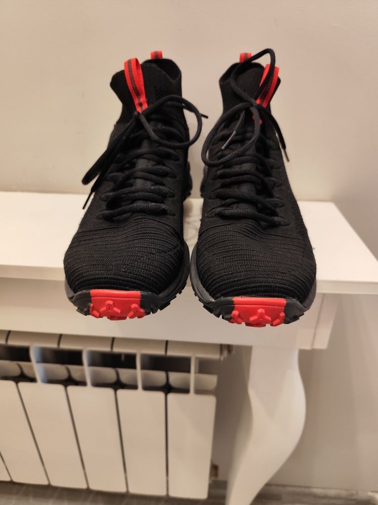 Buty trekkingowe The North Face męskie rozm.43.