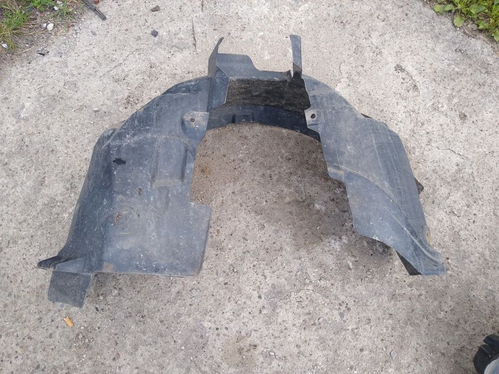 Nadkole przód lewe Ford Mondeo MK4