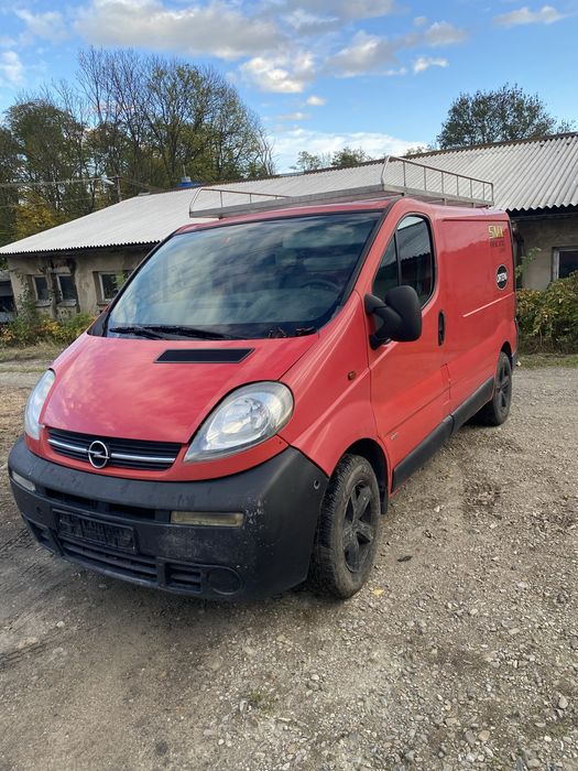 Opel vivaro 2.5 cdti