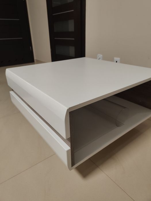 Stolik kawowy stół