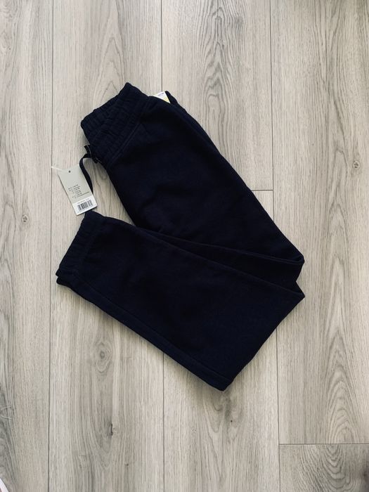 Спортині штани, на бйочці 134/140