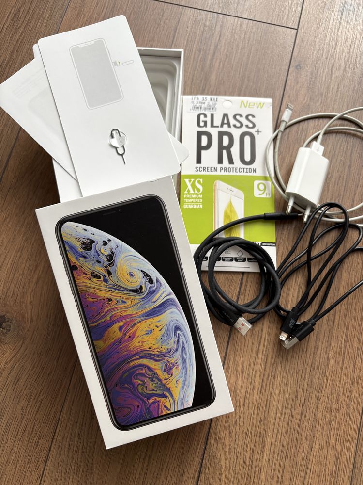 iPhone XS Max Silver 64 GB