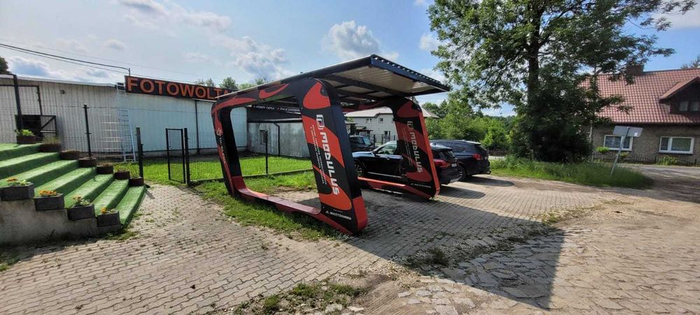 Carport/wiata fotowoltaiczna z ładowarką samochodów elektrycznych