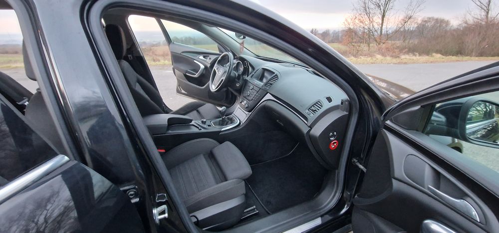 Opel Insignia 1.8 2009