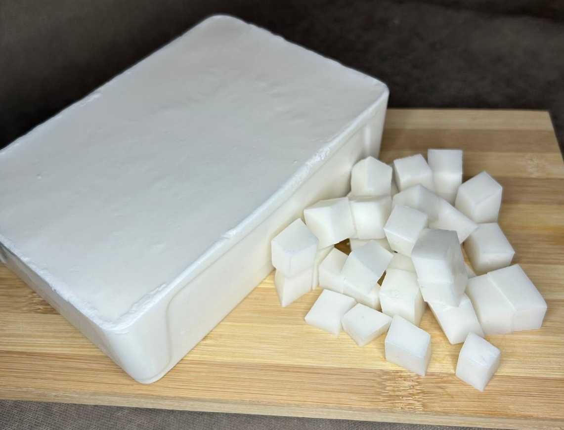 Мильна основа з козячим молоком soap base goats milk