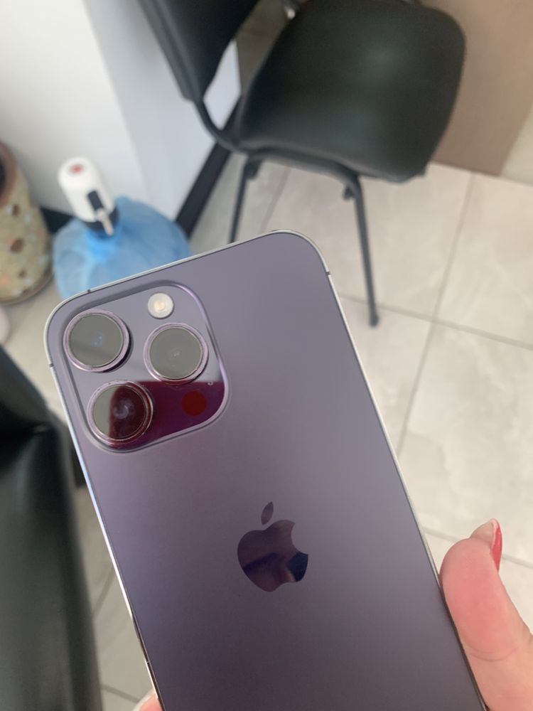 Продам iPhone 14 pro max 256 Purple
