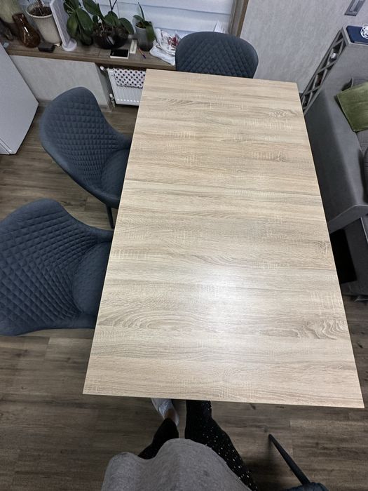 Стіл обідній роскладний