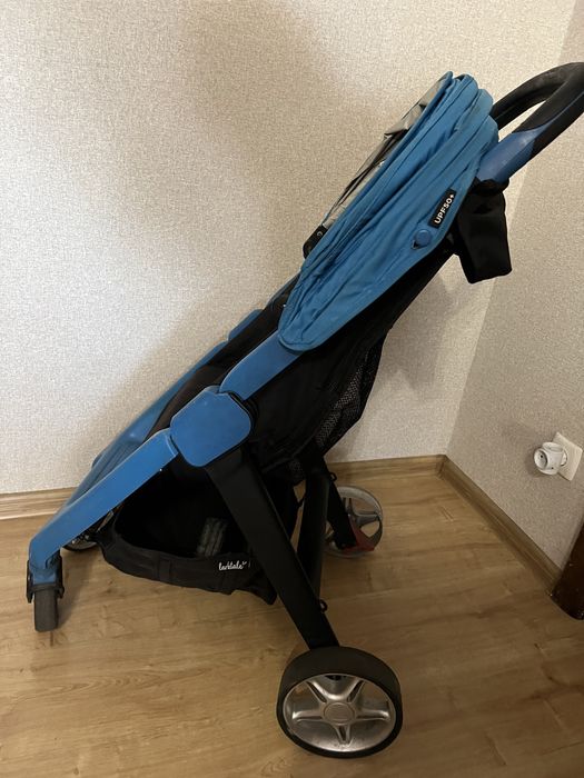 Коляска прогулянка