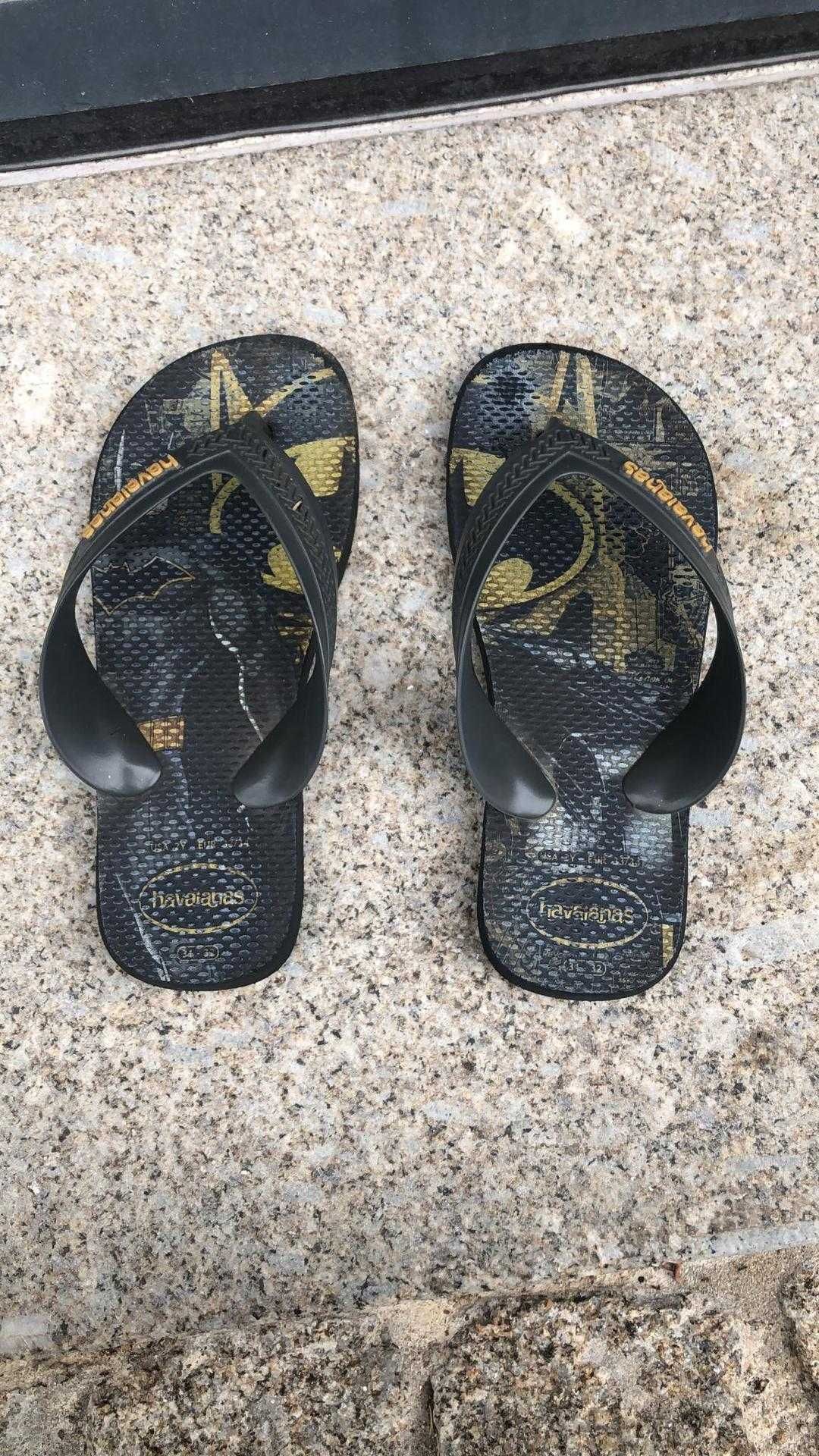 Havaianas, menino, motivo do Batman nº31/32