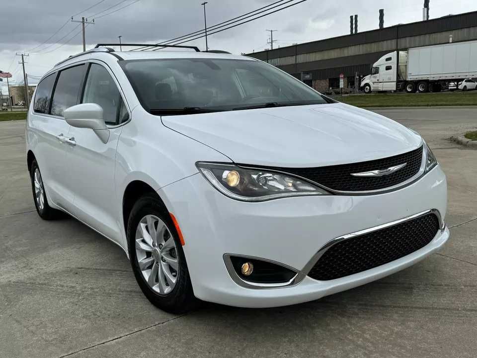 2019 Chrysler Pacifica Touring