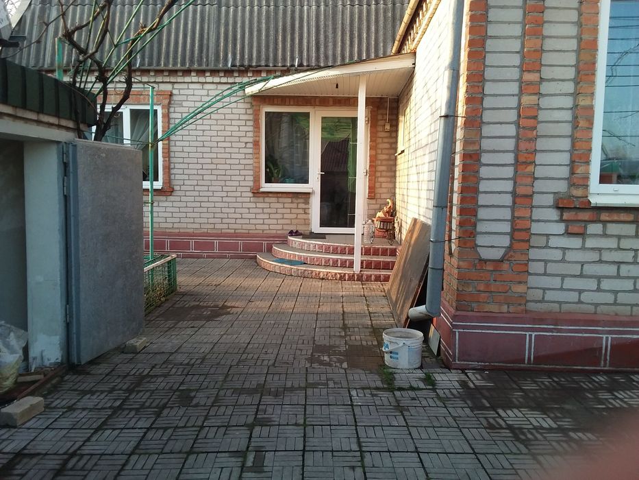 Будинок в передмісті Кривого Рогу