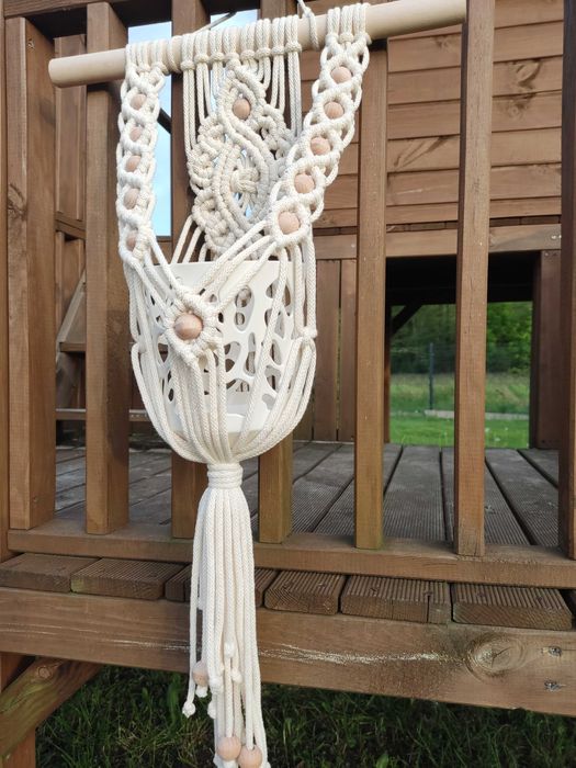 Kwietnik z stylu Boho