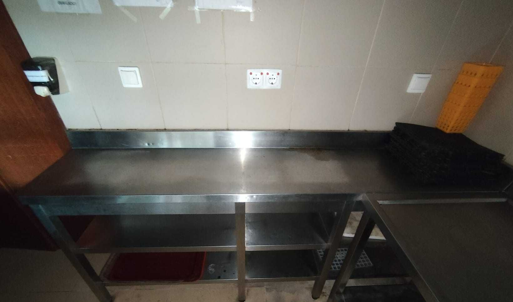 Conjunto para Zona de Café/Bar/Cozinha Profissional