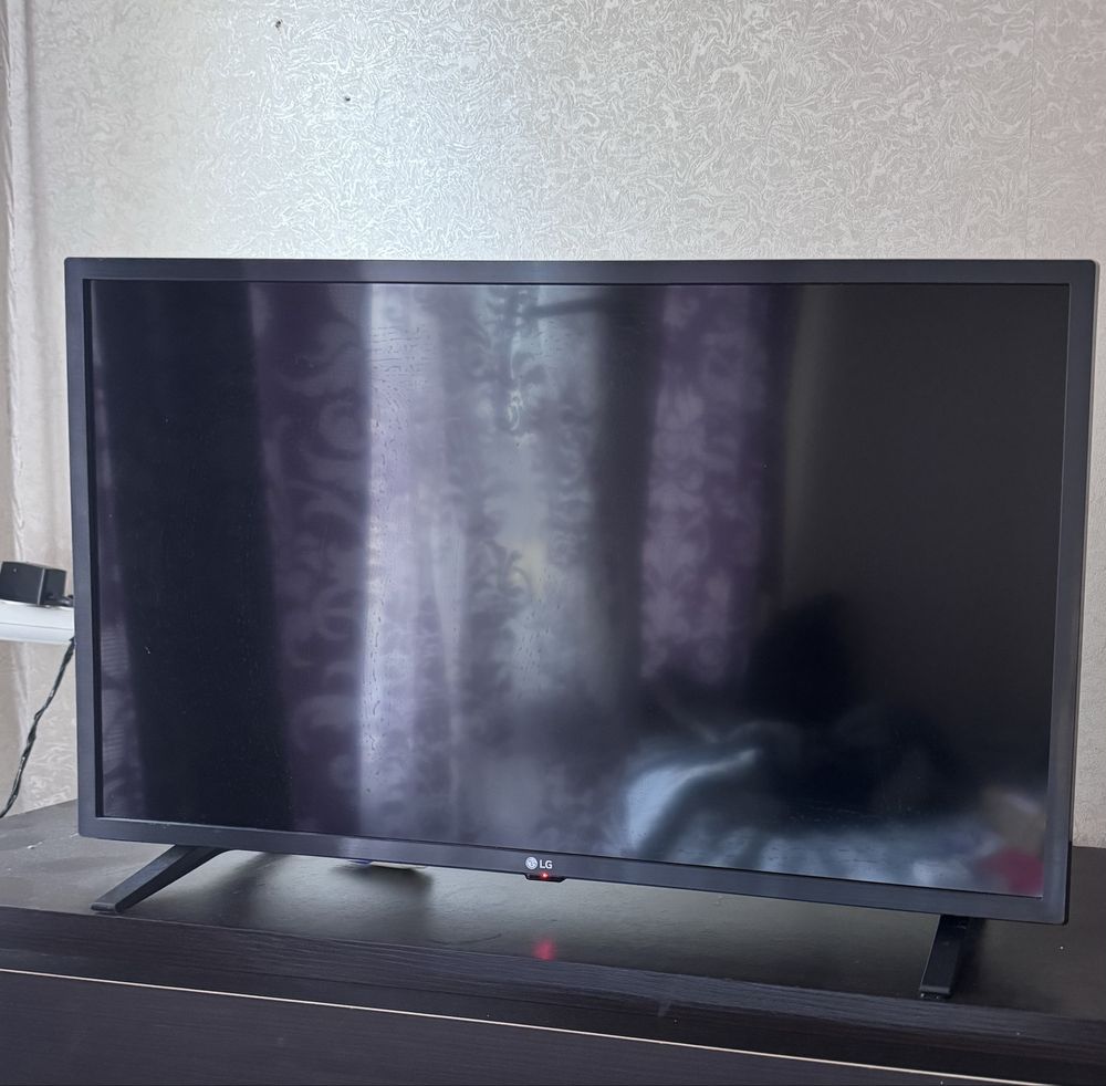 Телевізор LG 32 дюйма