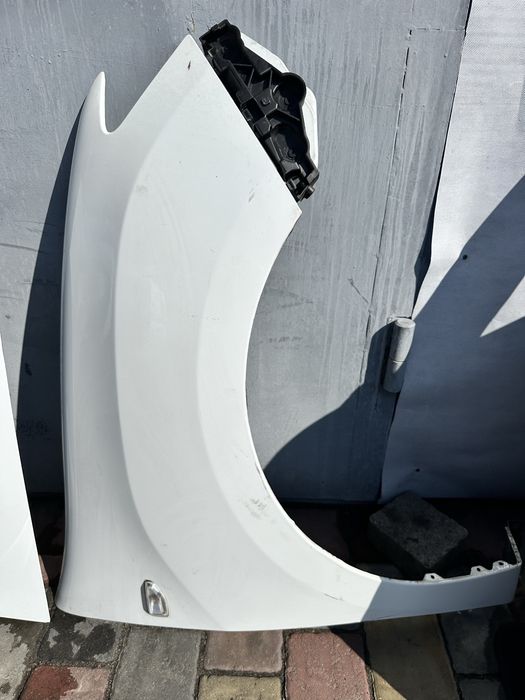 Капот Dacia Sandero 2 Logan 2 Renault Sandero 2 Logan 2