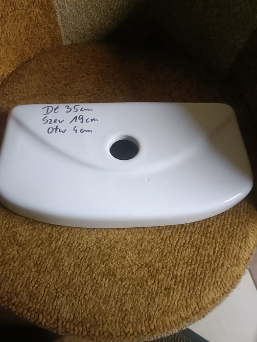 pokrywa spłuczki kompactu