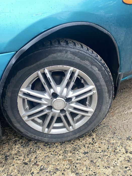 Мазда 323/ 1.5/акпп/1998