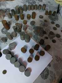 Lote de moedas antigas e notas