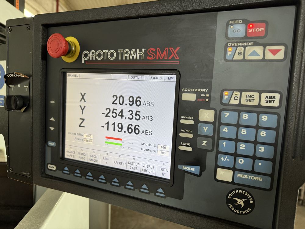 Frezarka cnc narzedziowa  XYZ