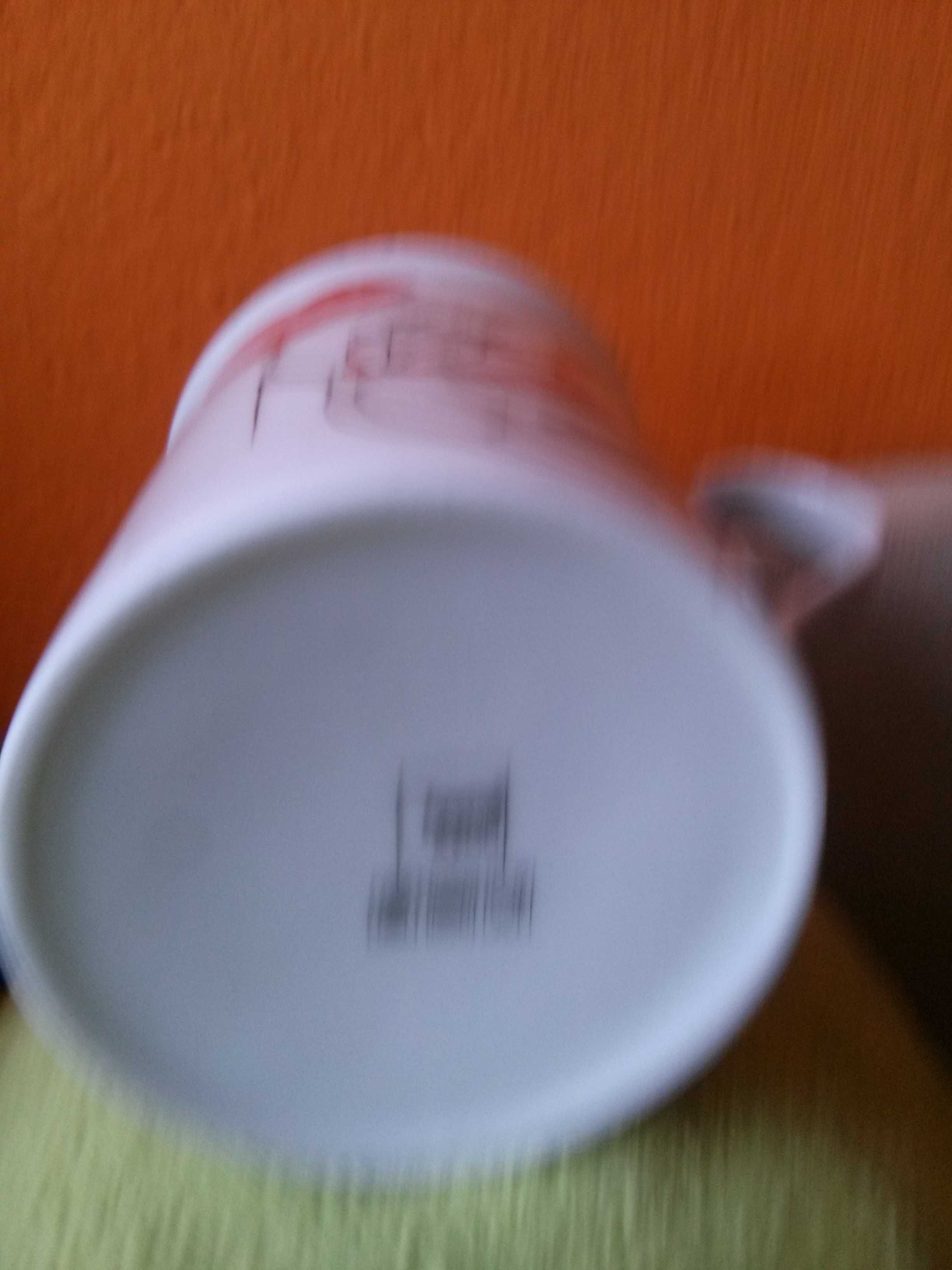kubek firmowy z Home & You w serduszka