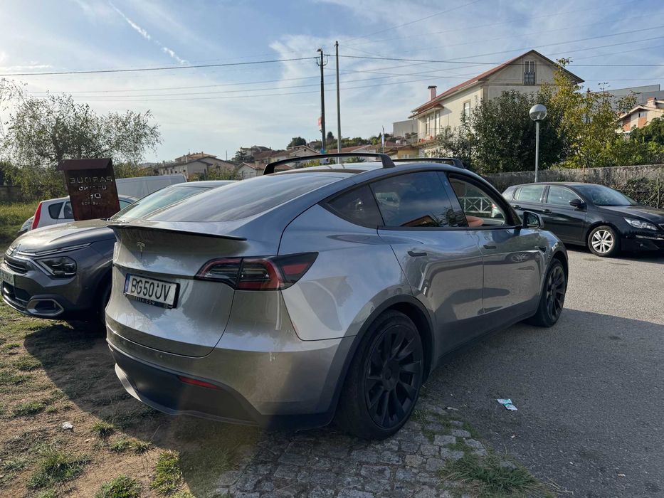 Vendo Tesla Model Y RWD (prestaçao 291,65)
