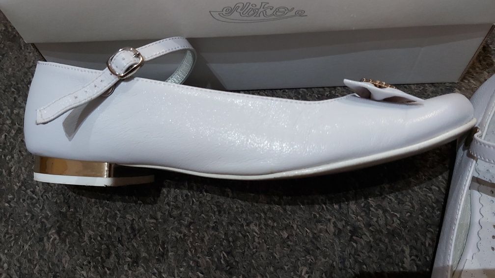 Przepiękne biało-złote buty komunijne dla dziewczynki  r.36 22,7 cm