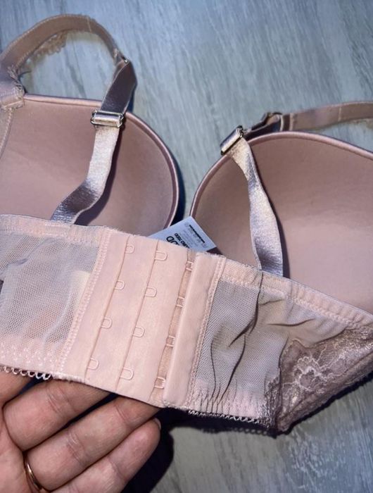 Мережевний рожевий ліф бюстгальтер 70d 32d