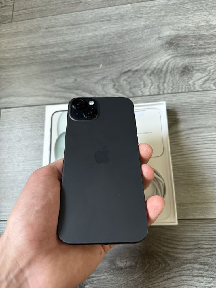 IPhone 15 plus Idealny