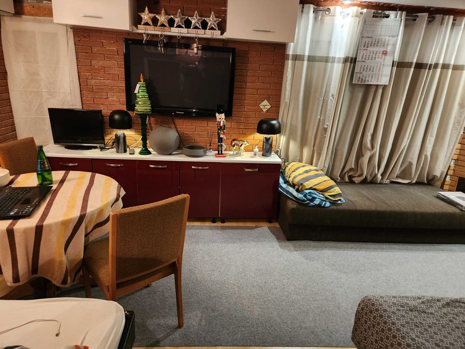 Sprzedam pensjonat w Berlinie 20 miejsc.