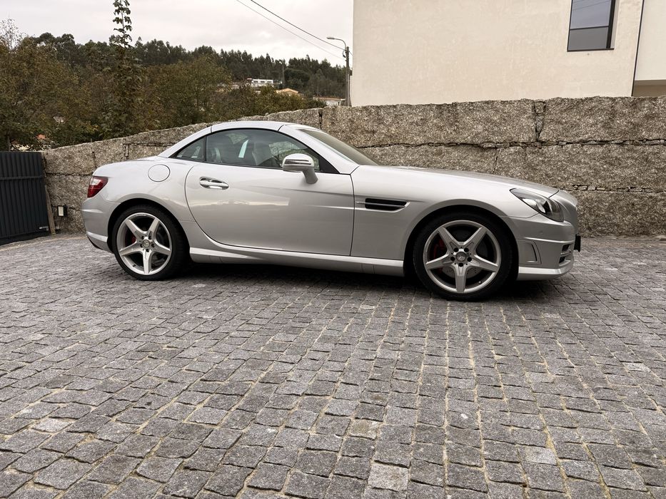 SLK 250 AMG 204cv com 83.000 klm