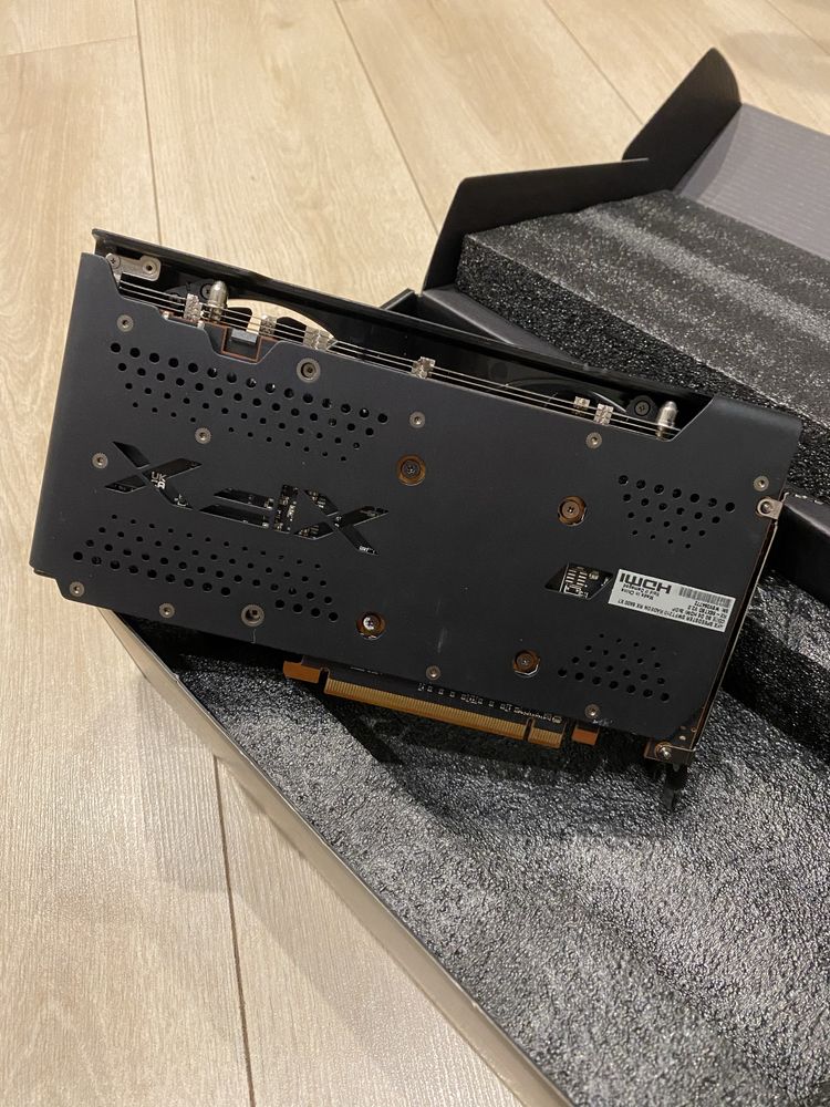 XFX Radeon RX 6600 XT Speedster SWFT 210