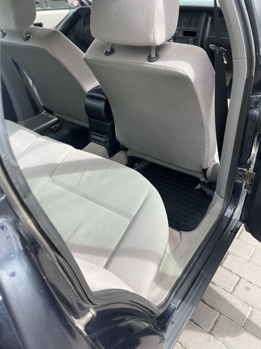 Продам Audi 80 b4 1993