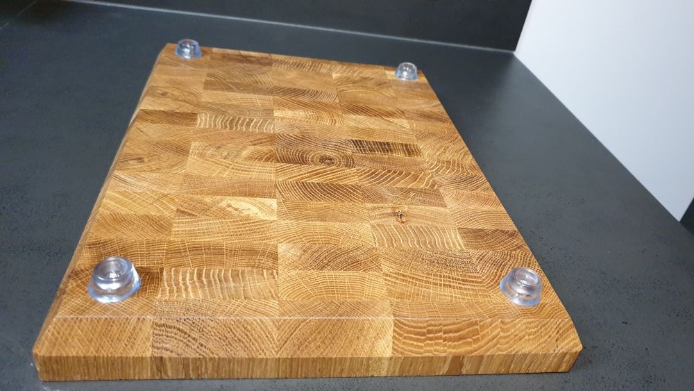 Dębowa deska sztorcowa do serwowania krojenia potraw ręczna robota