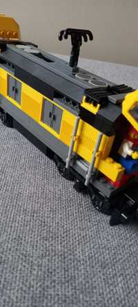 Lego train lokomotywa z elektroniką zdalnie sterowana na pilota