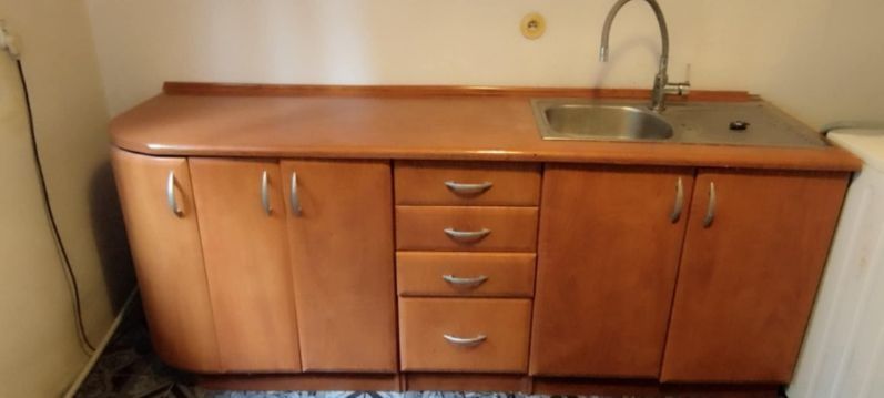Sprzedam meble w bardzo dobrym stanie. Meble szerokie na 206 cm
