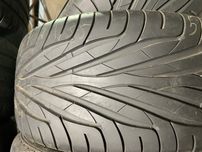 Шины б/у лето 235/40 17 Maxxis Victra