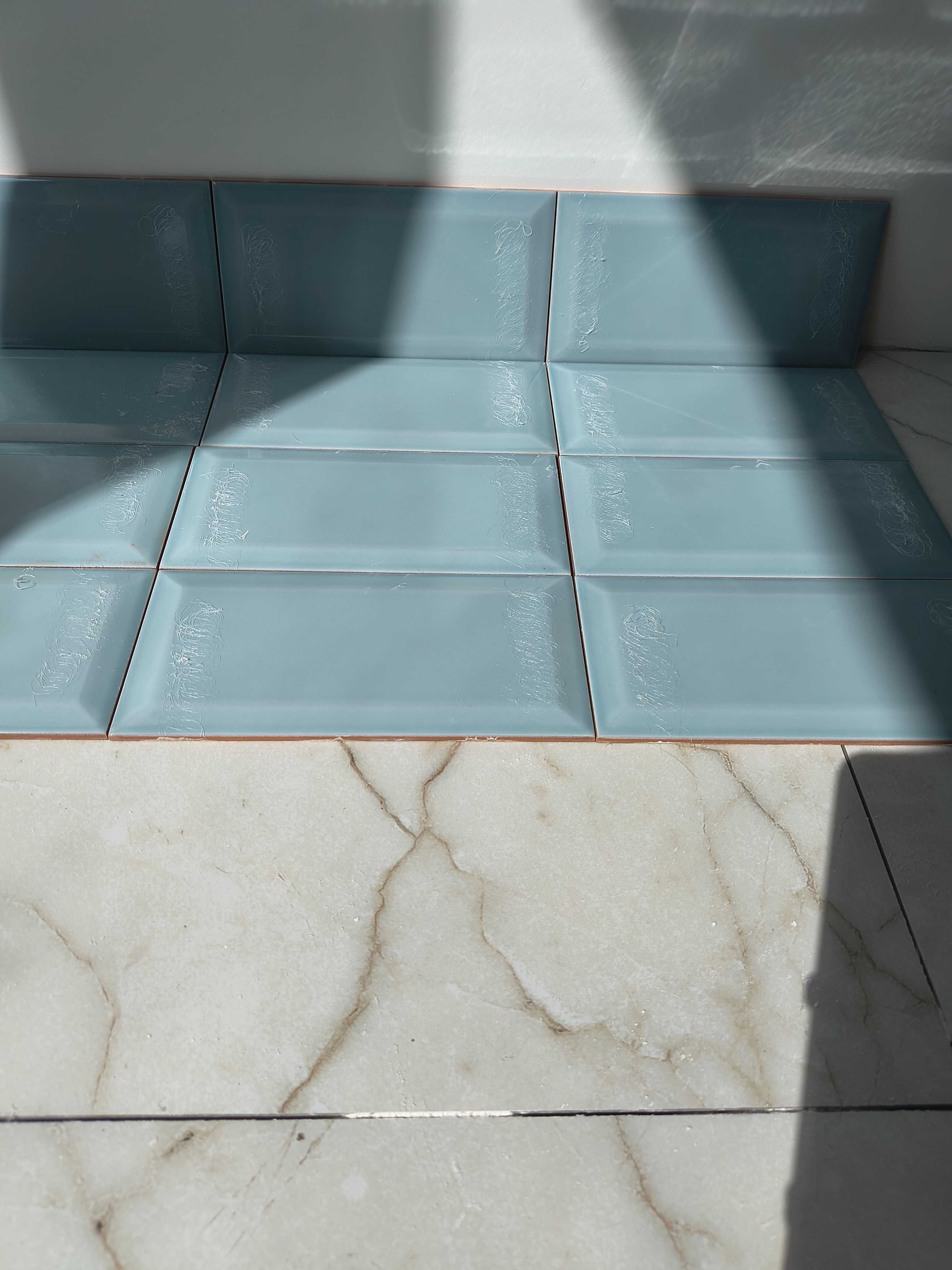 Hiszpańska płytka ścienna w stylu metro 10x20 cm - 8 m2