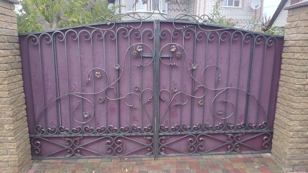 Продам ковані ворота+калітка